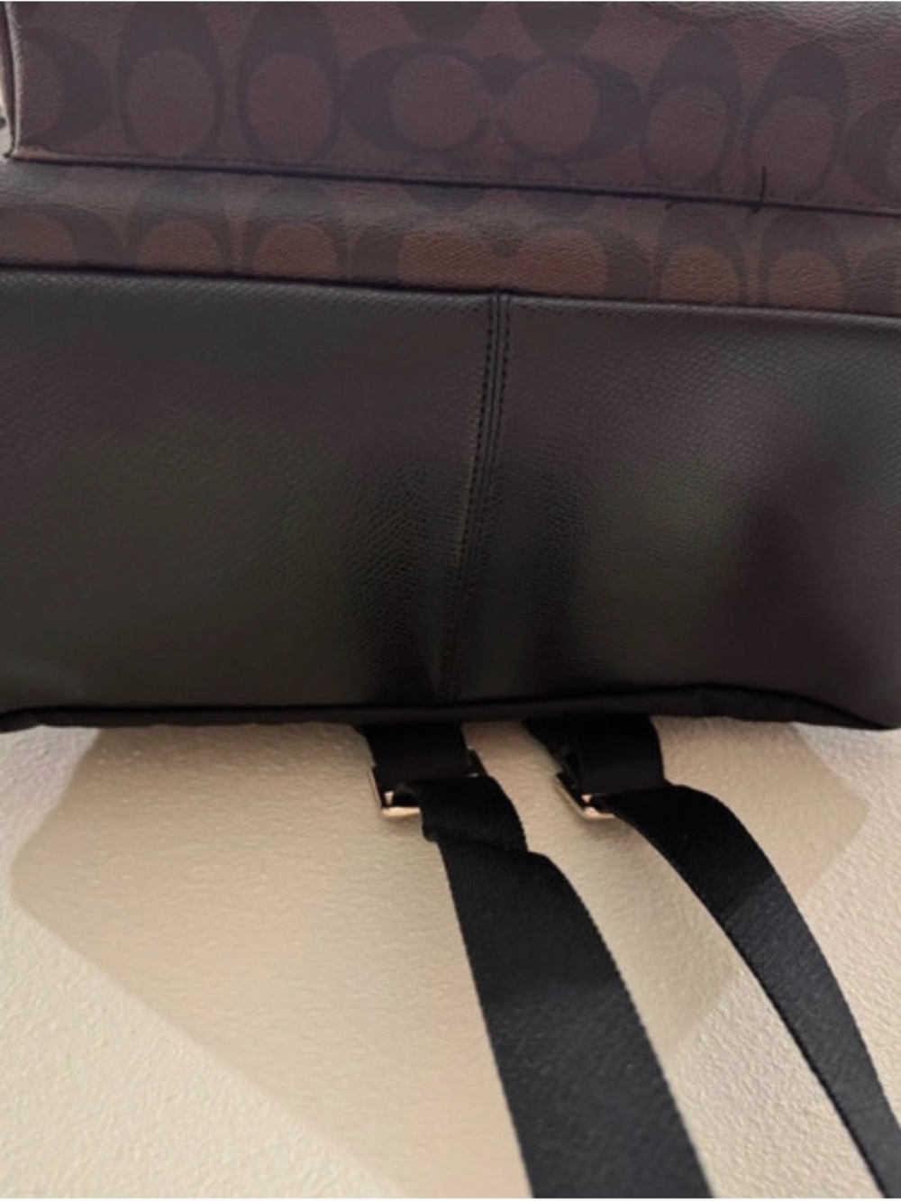 COACH Charlie Backpack - Dark Brown
Signature Canvas F32200 - Picture 6 of 11